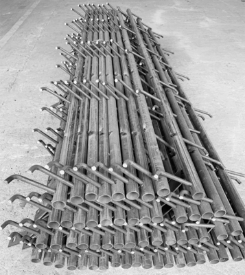 電源送電の鋼棒のための熱浸しガルバン化管状の登り台